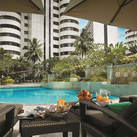 Shangri-La Kuala Lumpur Zařízení fotografie The pool at the Shangri-La Hotel, Kuala Lumpur